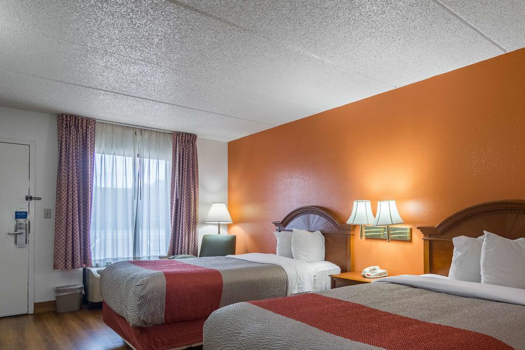 Motel 6 وايكروس المظهر الخارجي الصورة